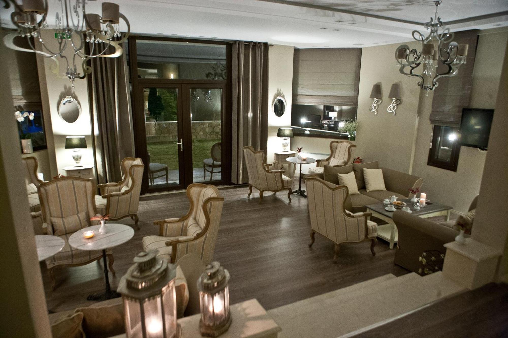 Melies Boutique Hotel กาโต ลูตรากี ภายนอก รูปภาพ