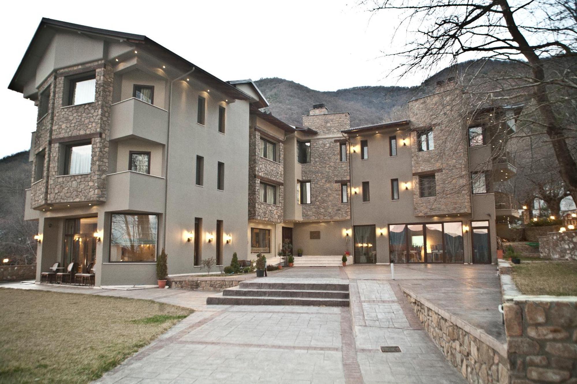 Melies Boutique Hotel กาโต ลูตรากี ภายนอก รูปภาพ