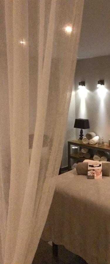 Melies Boutique Hotel กาโต ลูตรากี ภายนอก รูปภาพ